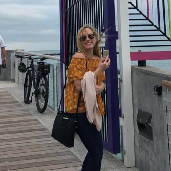 Meet your Posher, Kara - Picture 1 of 1